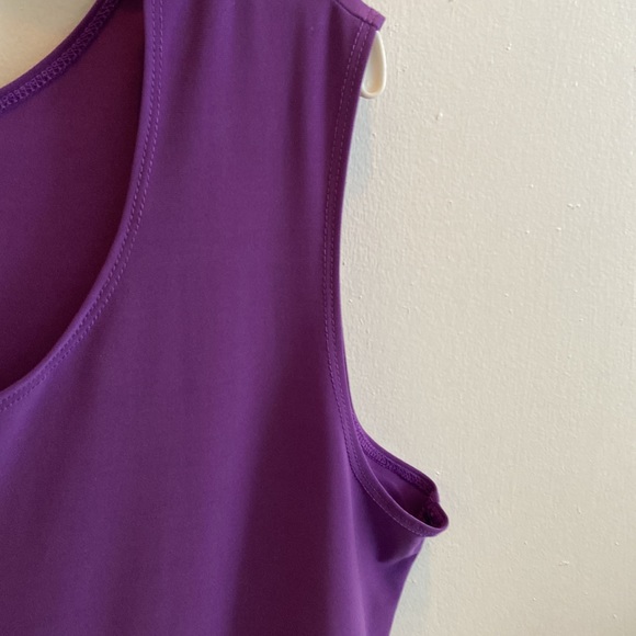 Effortless Style tank top - Picture 3 of 3
